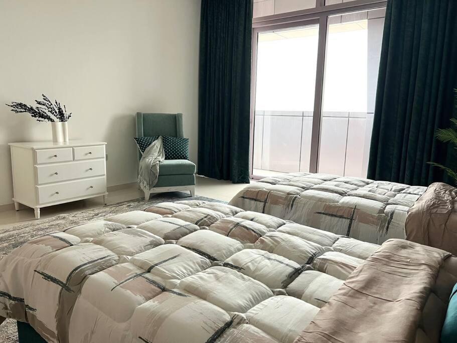 2br + Maid With Fantastic View Apartment