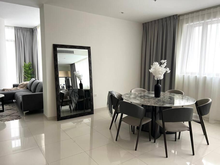 2br + Maid With Fantastic View Apartment *