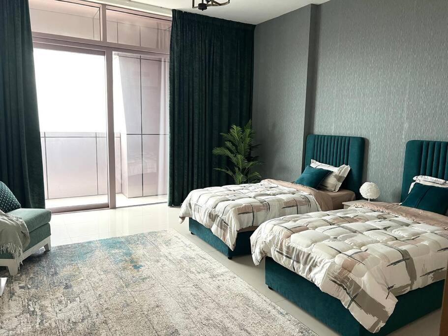 2br + Maid With Fantastic View Apartment