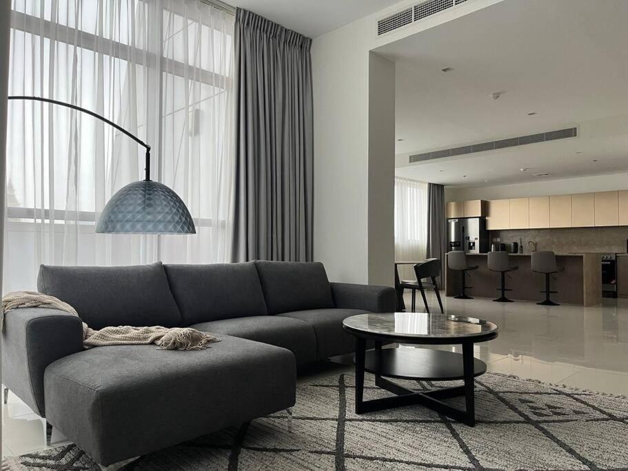 Apartment 2br + Maid With Fantastic View *